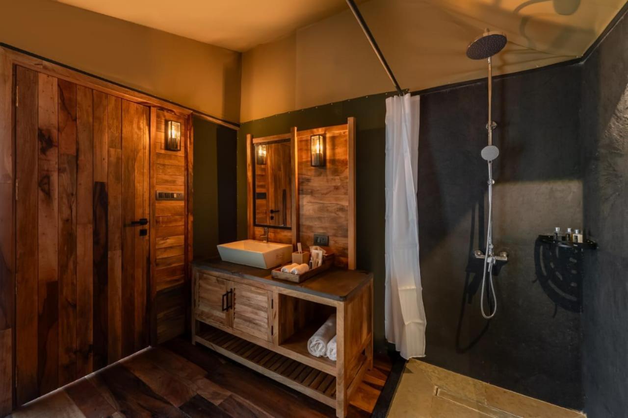 Hotel Trees N Tigers, Tadoba Kolāra Zewnętrze zdjęcie