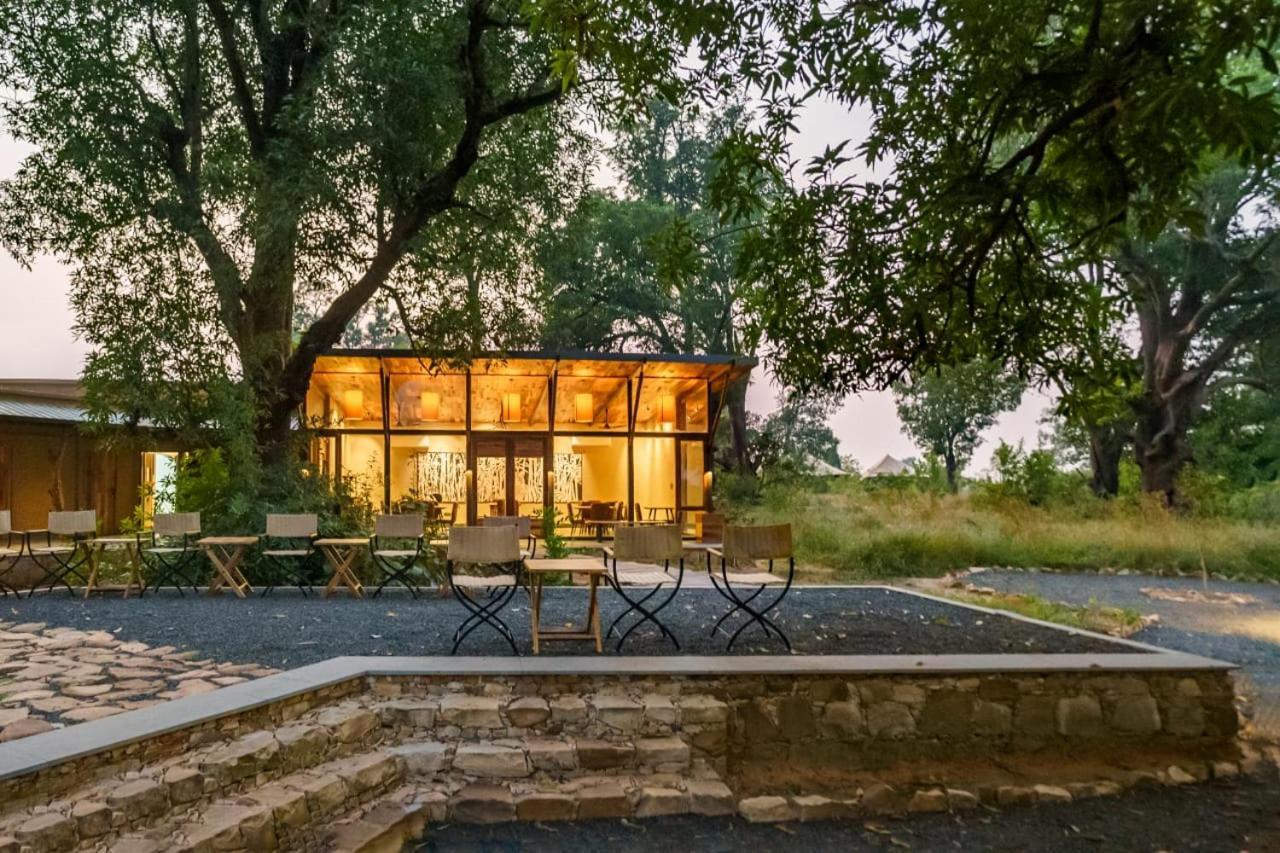 Hotel Trees N Tigers, Tadoba Kolāra Zewnętrze zdjęcie