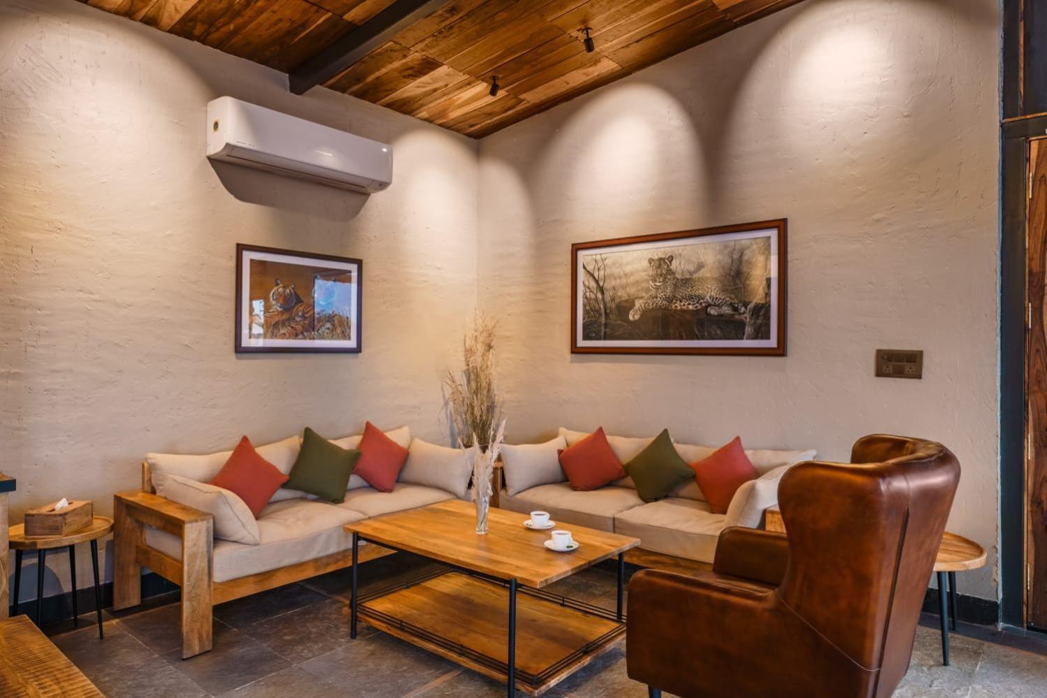 Hotel Trees N Tigers, Tadoba Kolāra Zewnętrze zdjęcie